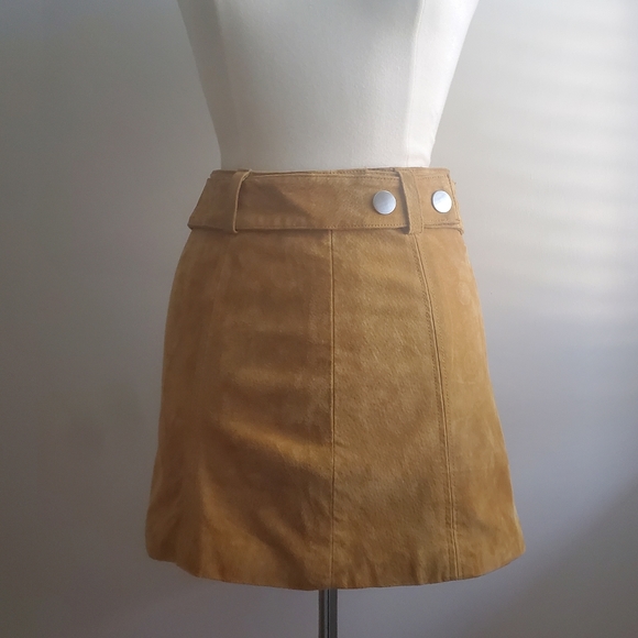 Zara Dresses & Skirts - Zara Suede Leather Mini Skirt